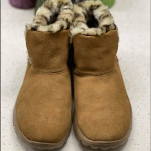 Skechers on-the-go boot.   Color: Chestnut.   Size 8.5.  Brand new never worn.